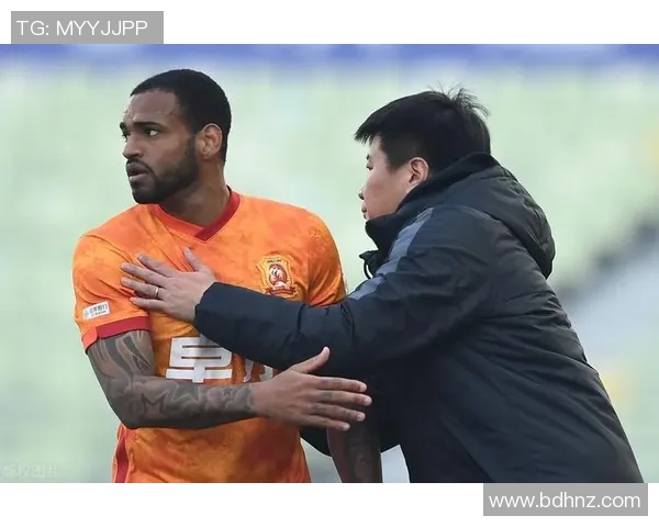 武汉篮球队逆袭之路:重塑战术与团队精神的全新探索